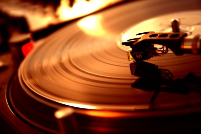 DJ turntables